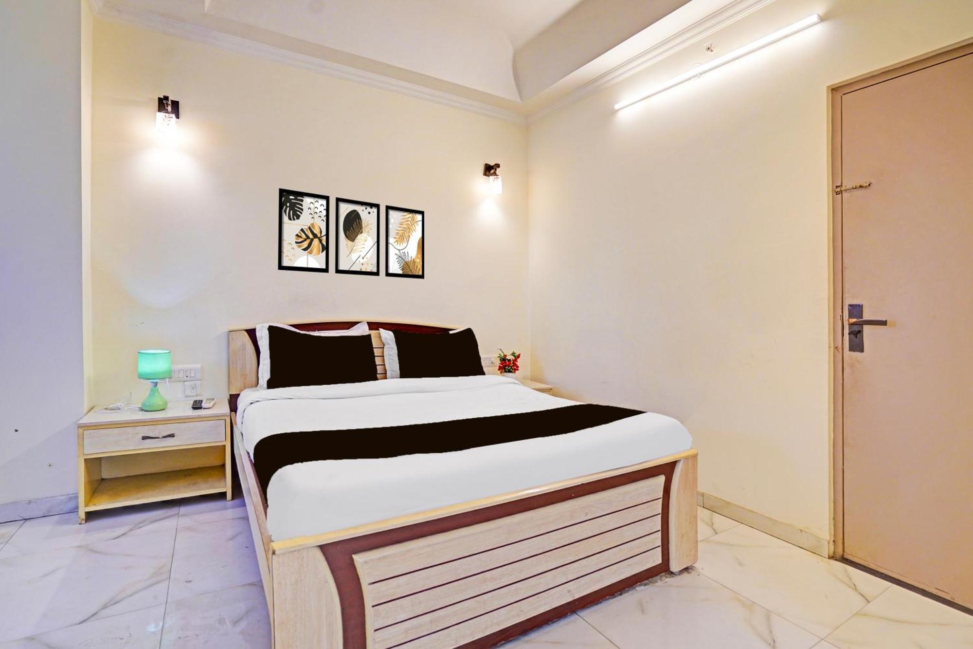 Townhouse Oak Nirman Nagar Mansarovar Джапур Экстерьер фото
